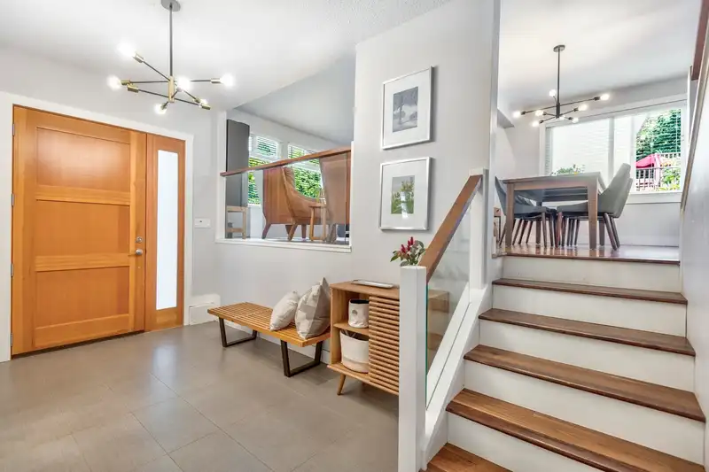 1331 CHARTER HILL DRIVE - photo 4 of 40