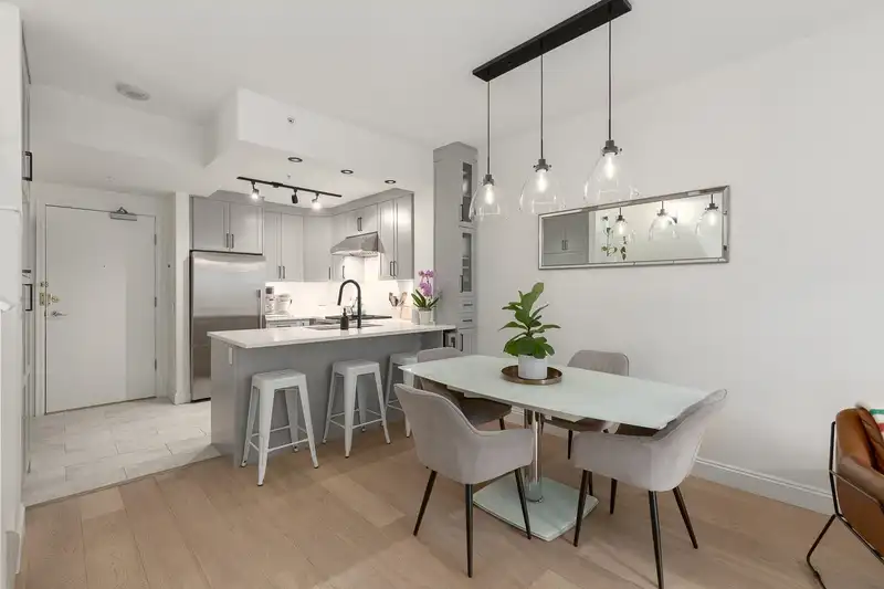 2267 W 12TH AVENUE - photo 4 of 26