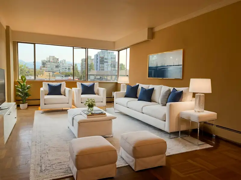 606 1050 CHILCO STREET - photo 1 of 26