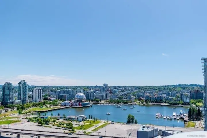 2705 689 ABBOTT STREET - photo 2 of 25