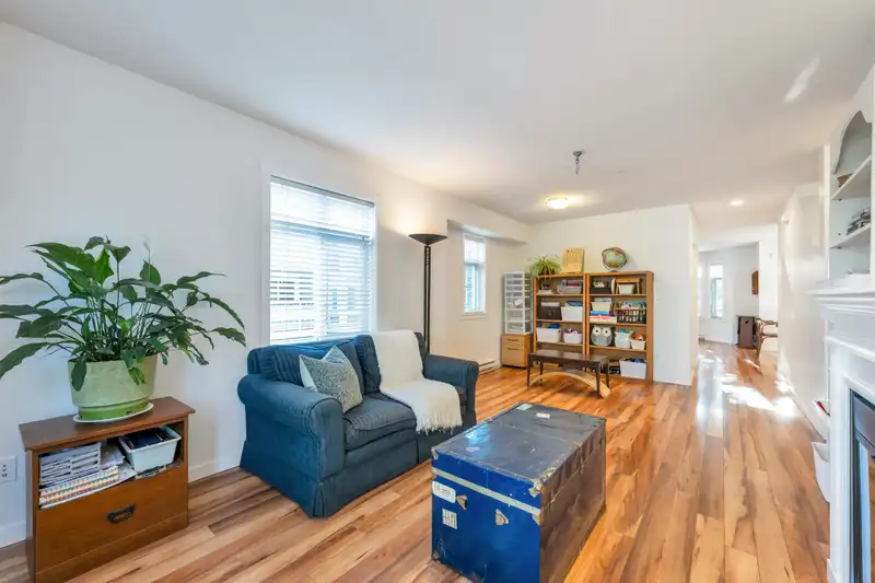 14 2865 273 STREET - photo 3 of 30