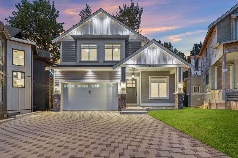 4 35133 CHRISTINA PLACE - photo 1 of 25