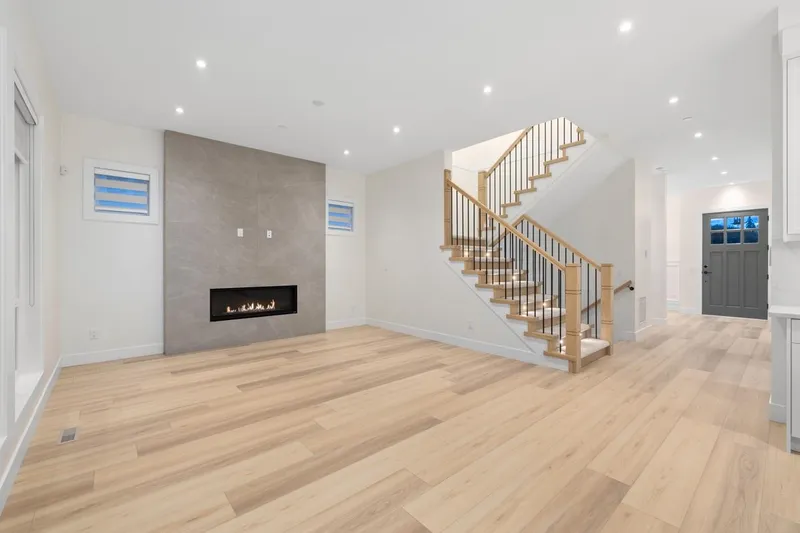 4 35133 CHRISTINA PLACE - photo 4 of 25