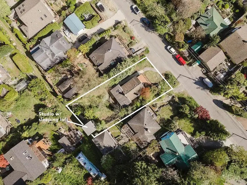 462 CENTRAL AVENUE - photo 3 of 39