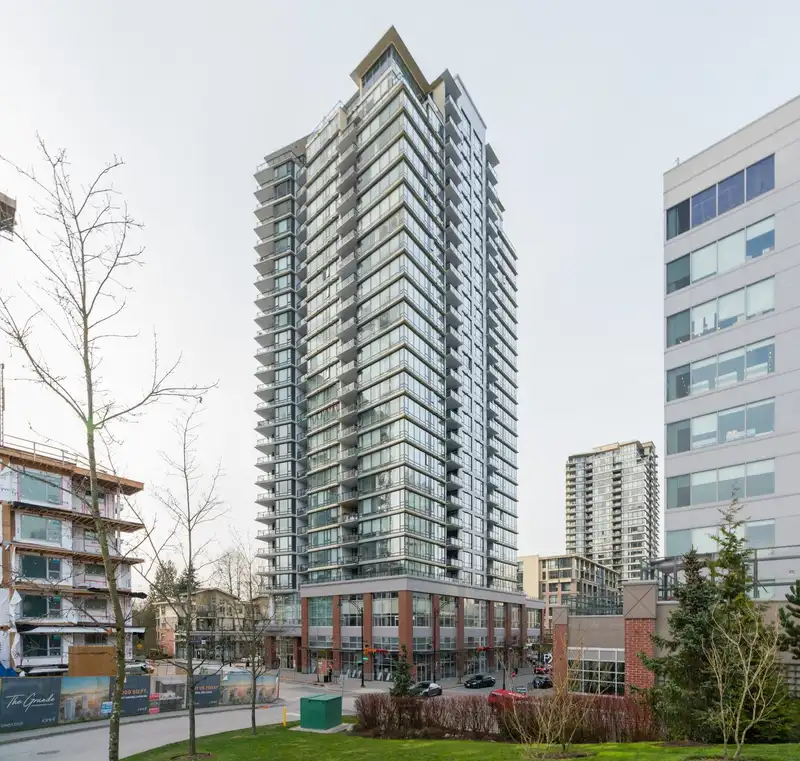 402 400 CAPILANO ROAD - photo 1 of 31