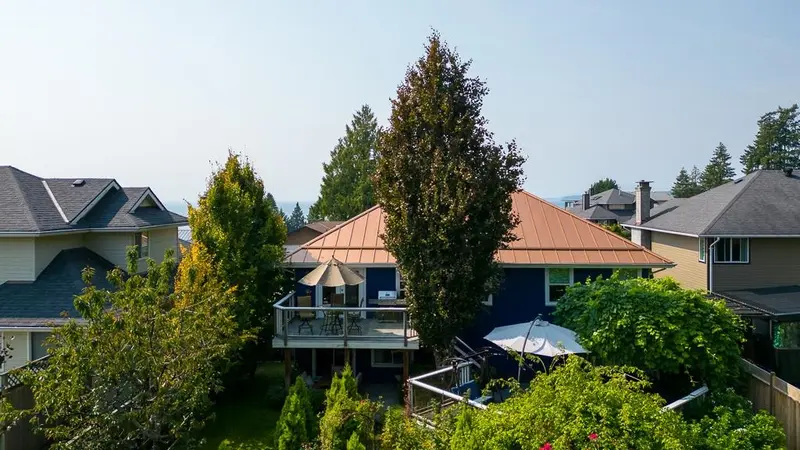 4868 BLUEGROUSE DRIVE - photo 3 of 25