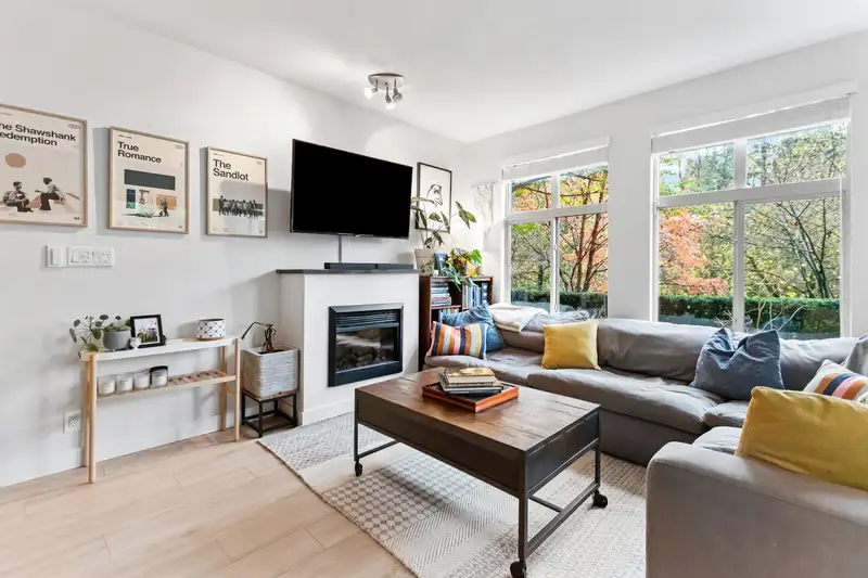 112 101 MORRISSEY ROAD - photo 4 of 40