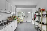275 W KING EDWARD AVENUE - thumbnail 10