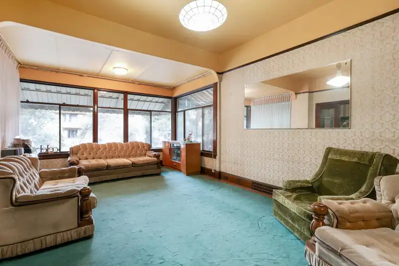 329 E PENDER STREET - photo 3 of 31
