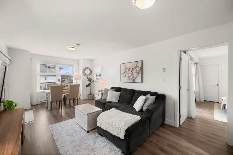 371 27358 32 AVENUE - photo 3 of 24