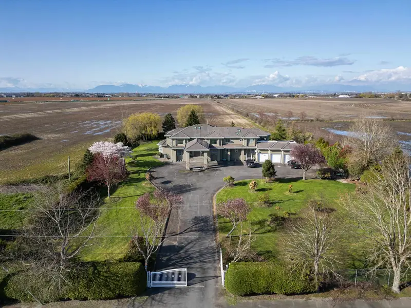 2150 56 STREET - photo 4 of 25