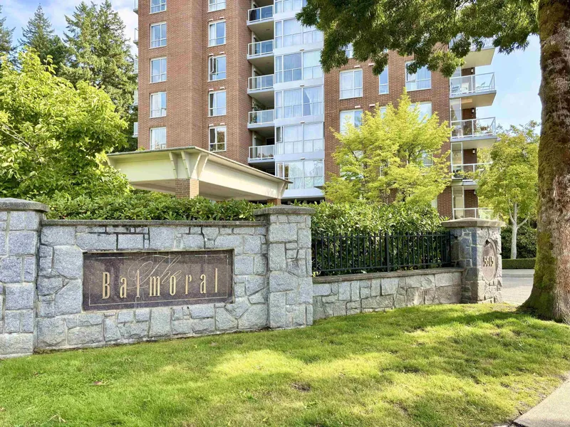 705 5615 HAMPTON PLACE - photo 3 of 25