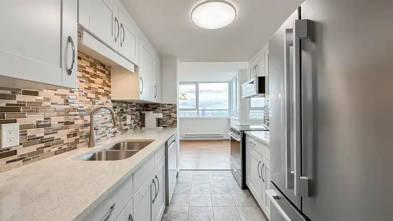 2204 4160 SARDIS STREET - photo 3 of 31