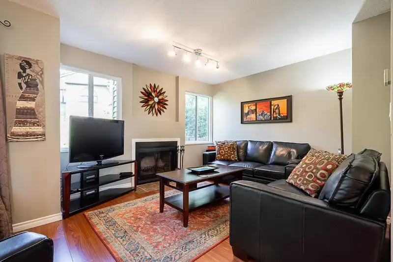 8569 WILDERNESS COURT - photo 3 of 25