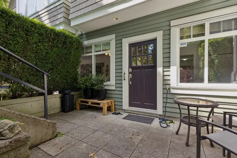 2487 W 39TH AVENUE - photo 2 of 35