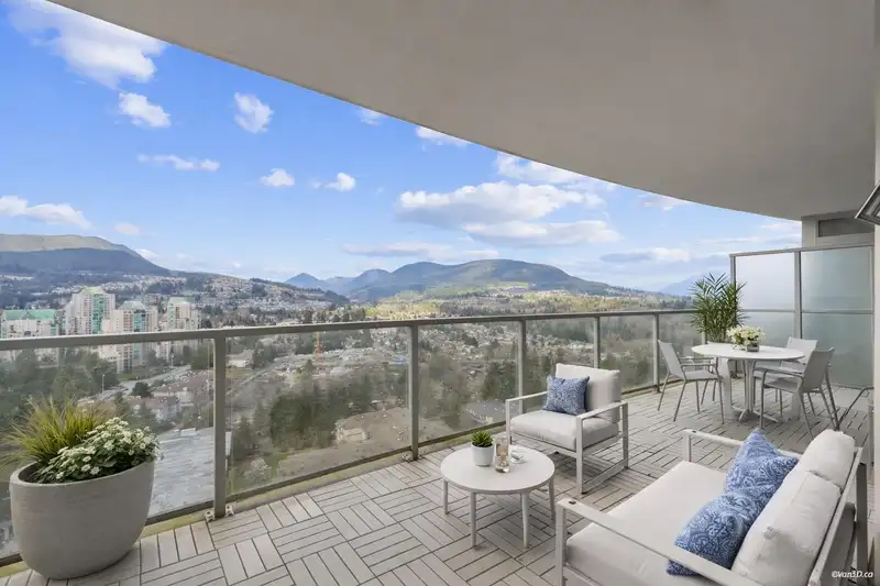 2806 3102 WINDSOR GATE - photo 1 of 36