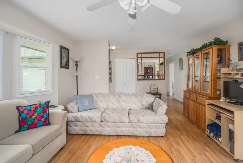 3695 NICOMEN PLACE - photo 4 of 39
