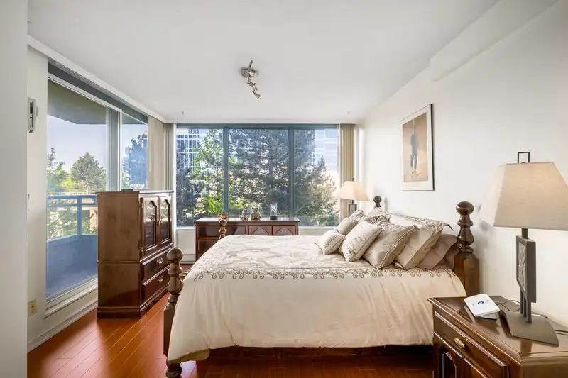 407 13383 108 AVENUE - photo 3 of 24