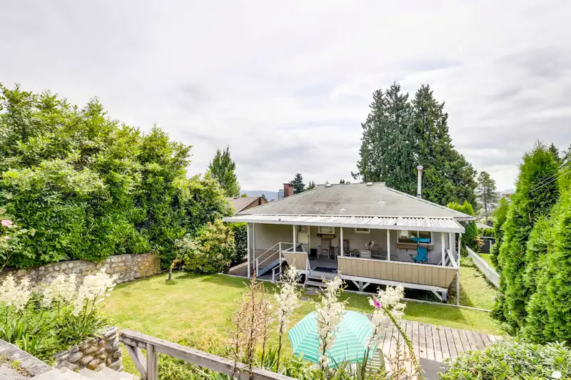 1118 CLOVERLEY STREET - photo 1 of 34