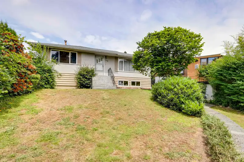 1118 CLOVERLEY STREET - photo 3 of 34