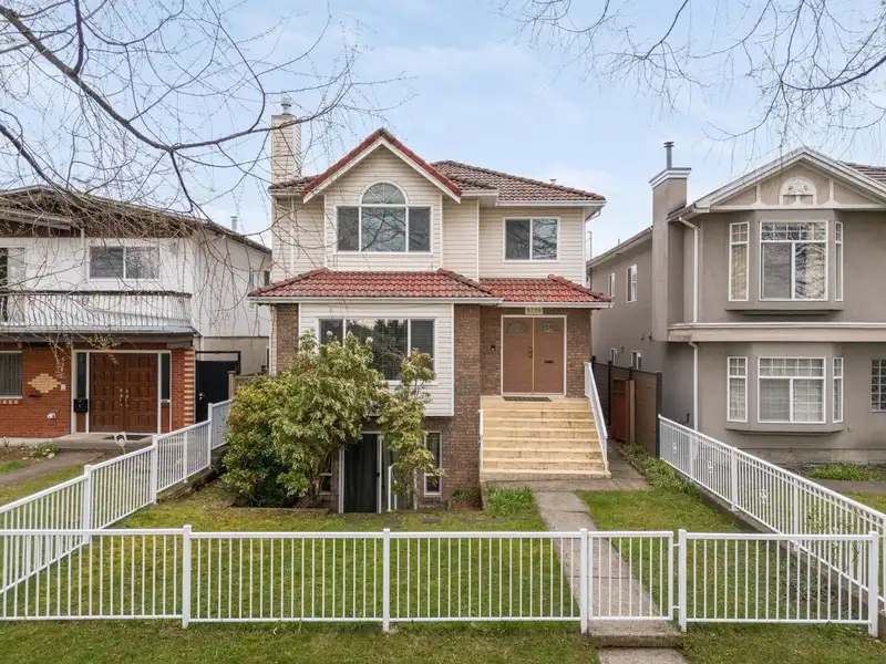 5756 KERR STREET - photo 1 of 33