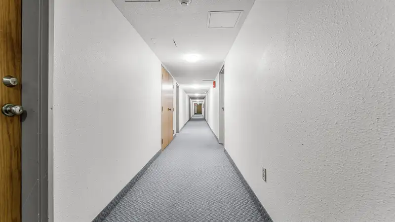 109 13344 102A AVENUE - photo 2 of 19