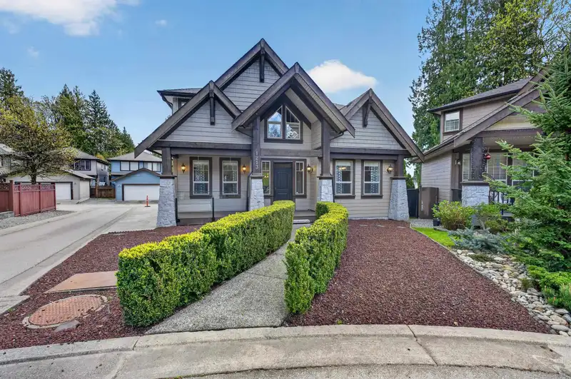 1213 BURKEMONT PLACE - photo 1 of 40