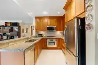 304 4685 VALLEY DRIVE - thumbnail 4