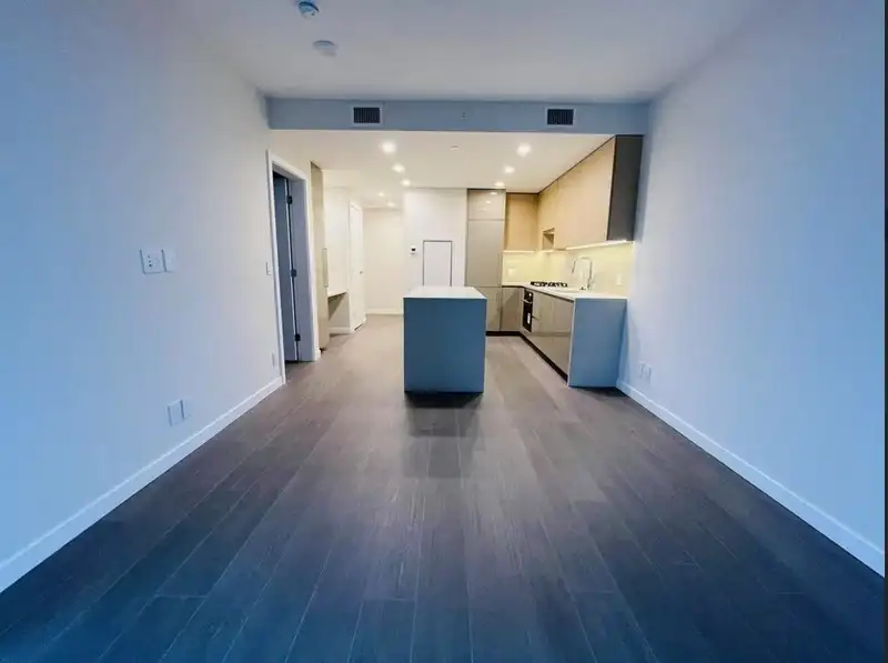 3806 2108 GILMORE AVENUE - photo 3 of 9
