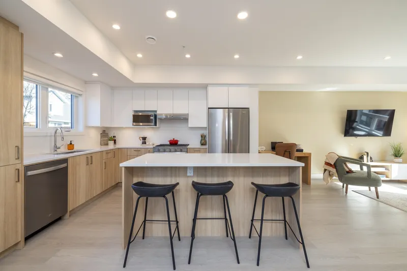 92 7381 PRESTON BOULEVARD - photo 4 of 25