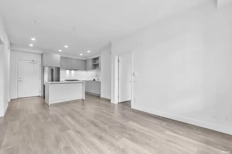 213 735 ANSKAR COURT - photo 2 of 30