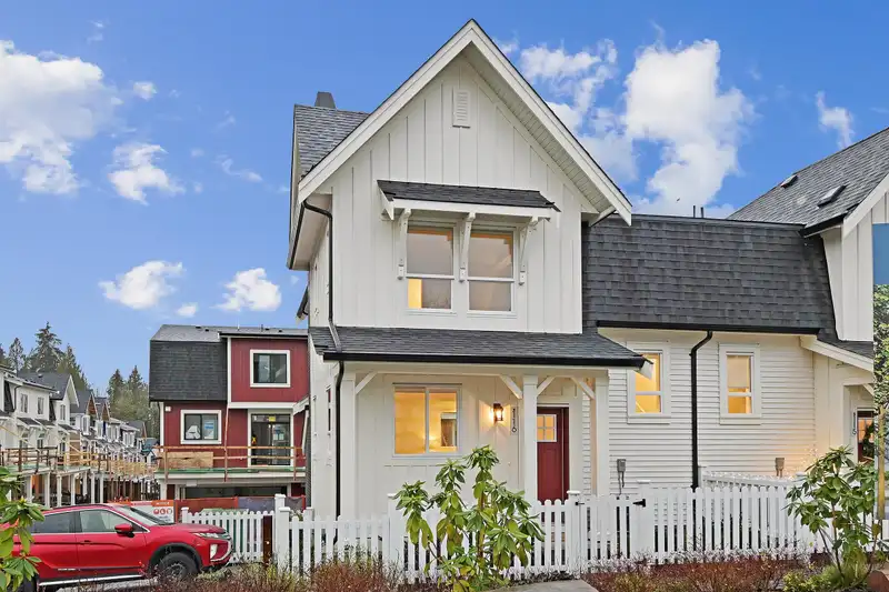 116 24951 112TH AVENUE - photo 1 of 26