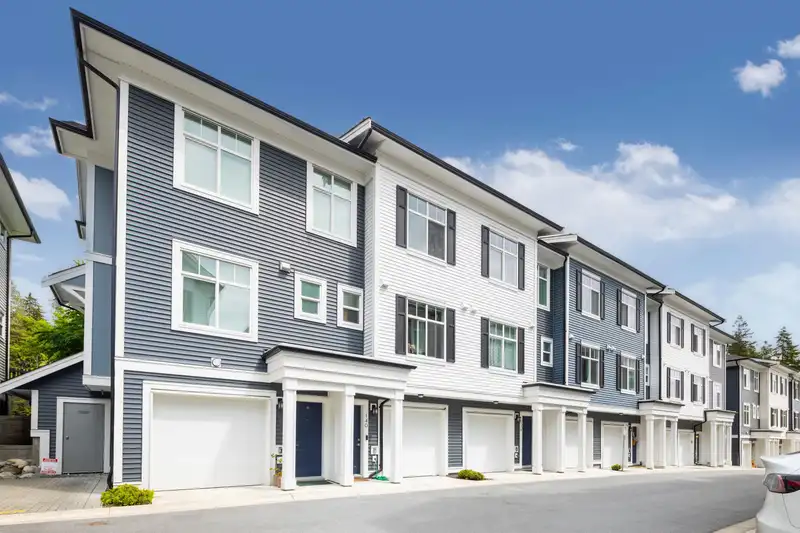 140 3565 BAYCREST AVENUE - photo 2 of 36