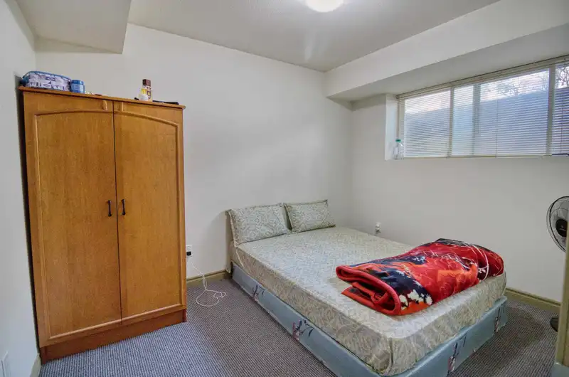 36 6116 128 STREET - photo 4 of 22