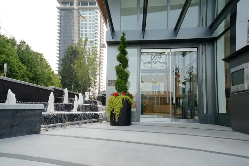 1104 699 WHITING WAY - photo 2 of 25