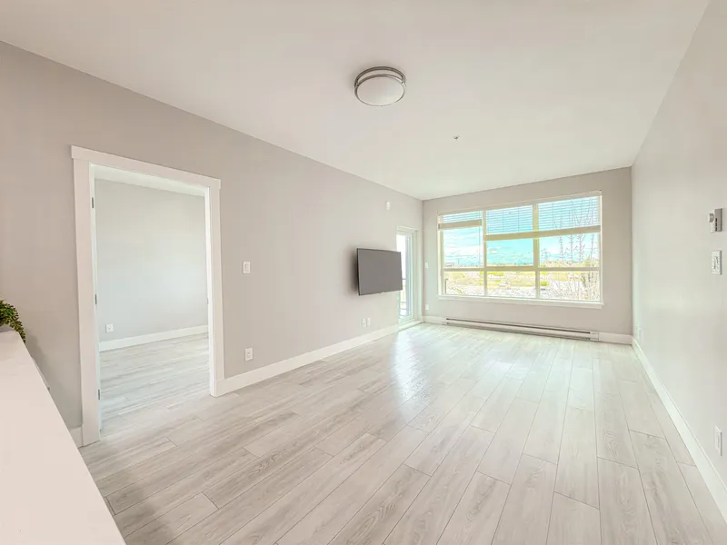 323 4690 HAWK LANE - photo 3 of 25