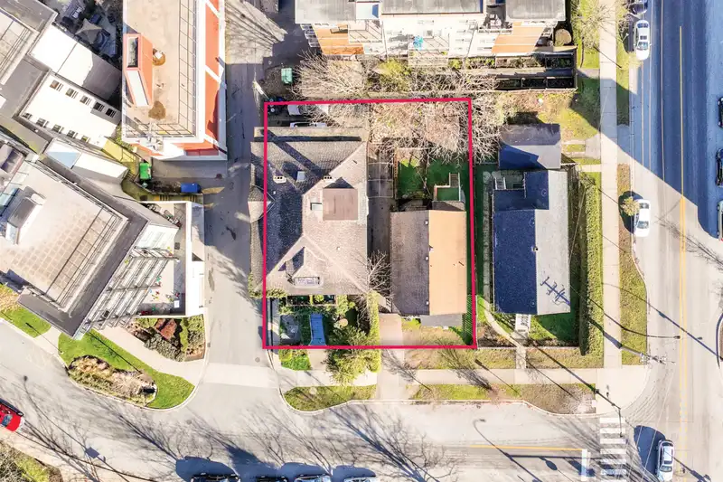 160 164 E 10TH STREET - photo 1 of 5