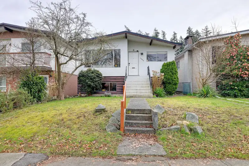 5884 ORMIDALE STREET - photo 1 of 25