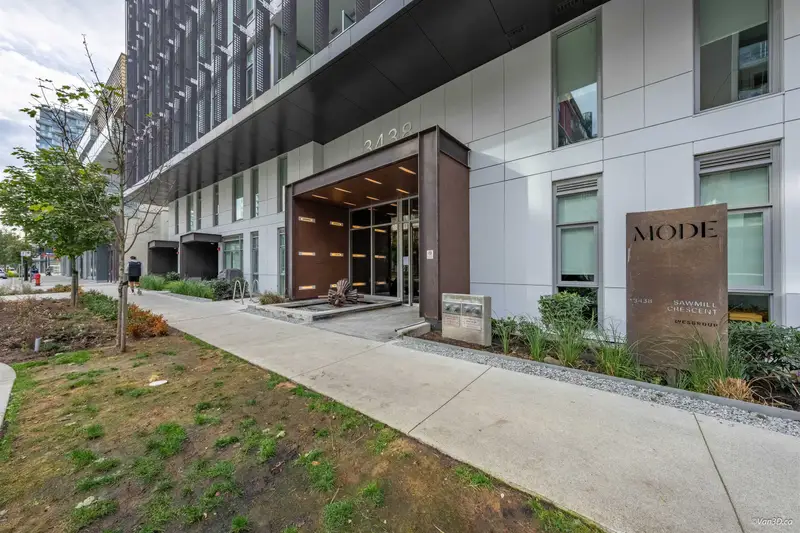 1307 3438 SAWMILL CRESCENT - photo 2 of 21