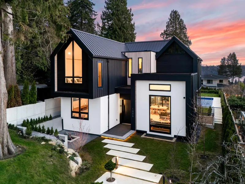 1066 FULTON AVENUE - photo 1 of 25