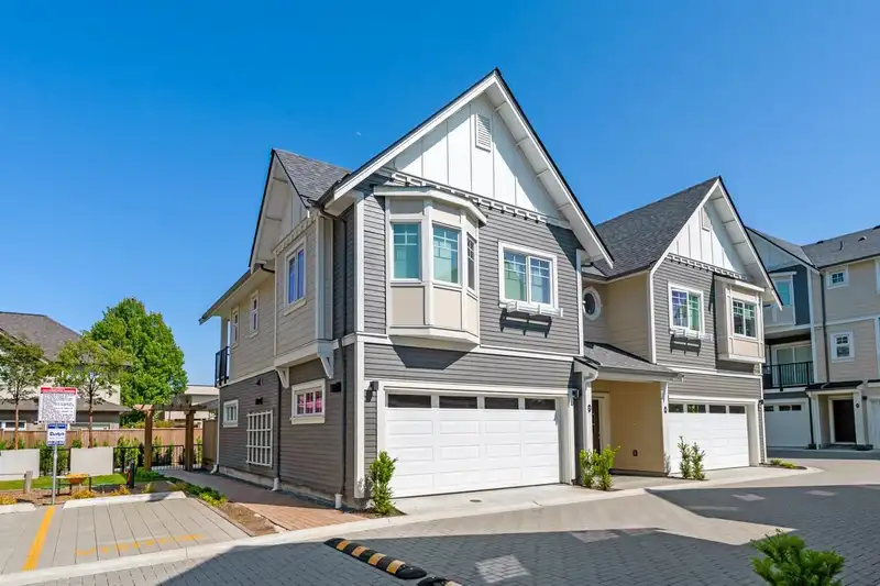 7 11671 CAMBIE ROAD - photo 1 of 25