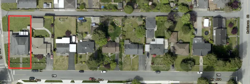 647 IVY AVENUE - photo 1 of 24