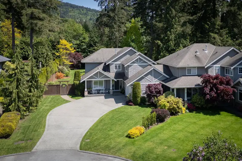 9 ALDER WAY - photo 1 of 40