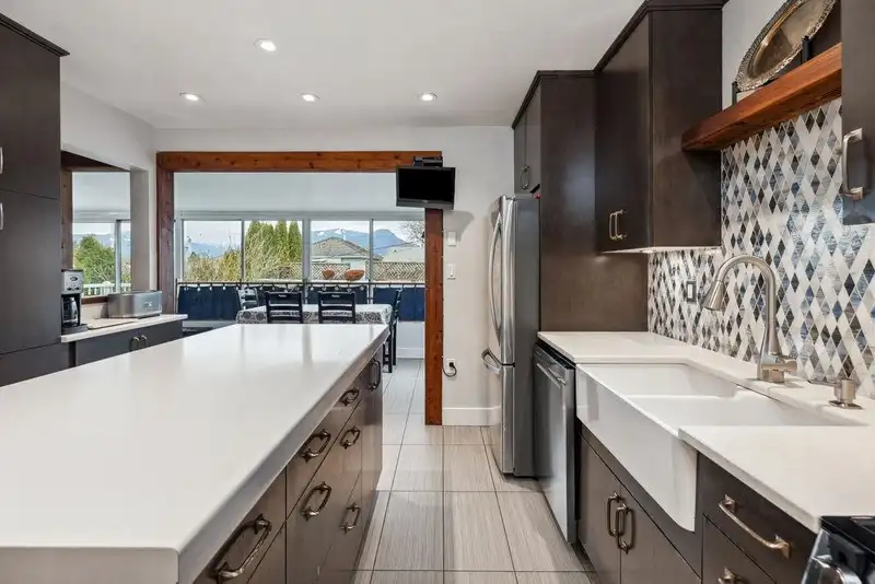 3341 E GEORGIA STREET - photo 1 of 36