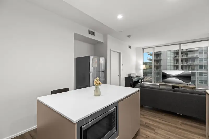 905 3833 EVERGREEN PLACE - photo 4 of 25