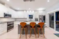 30 3295 SUNNYSIDE ROAD - thumbnail 12