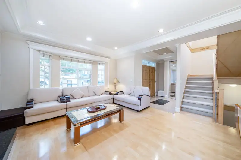 260 W 63RD AVENUE - photo 3 of 38