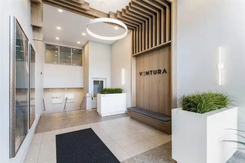 512 32838 VENTURA AVENUE - photo 2 of 19