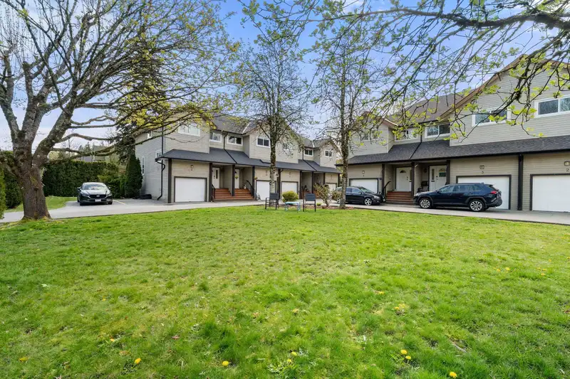 10 1700 MAMQUAM ROAD - photo 1 of 40
