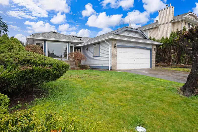 23174 124A AVENUE - photo 1 of 29